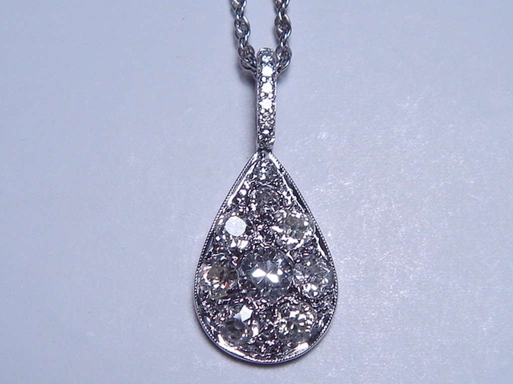 custom diamond pendant Jewelry Collection